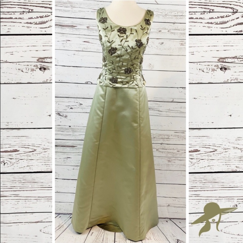 Alfred Angelo green beaded long formal mother of